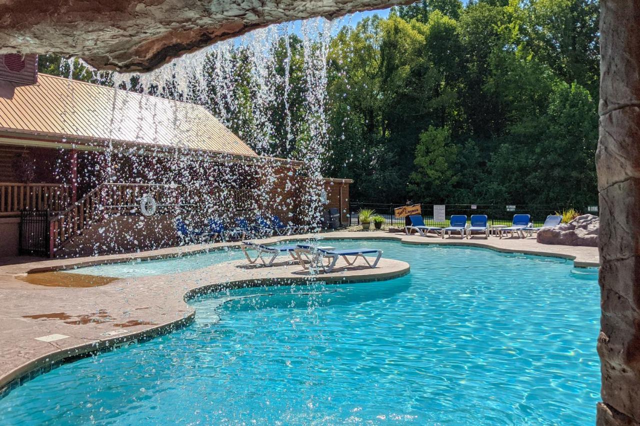 גטלינבורג White Oak Resort Southern Comfort מראה חיצוני תמונה